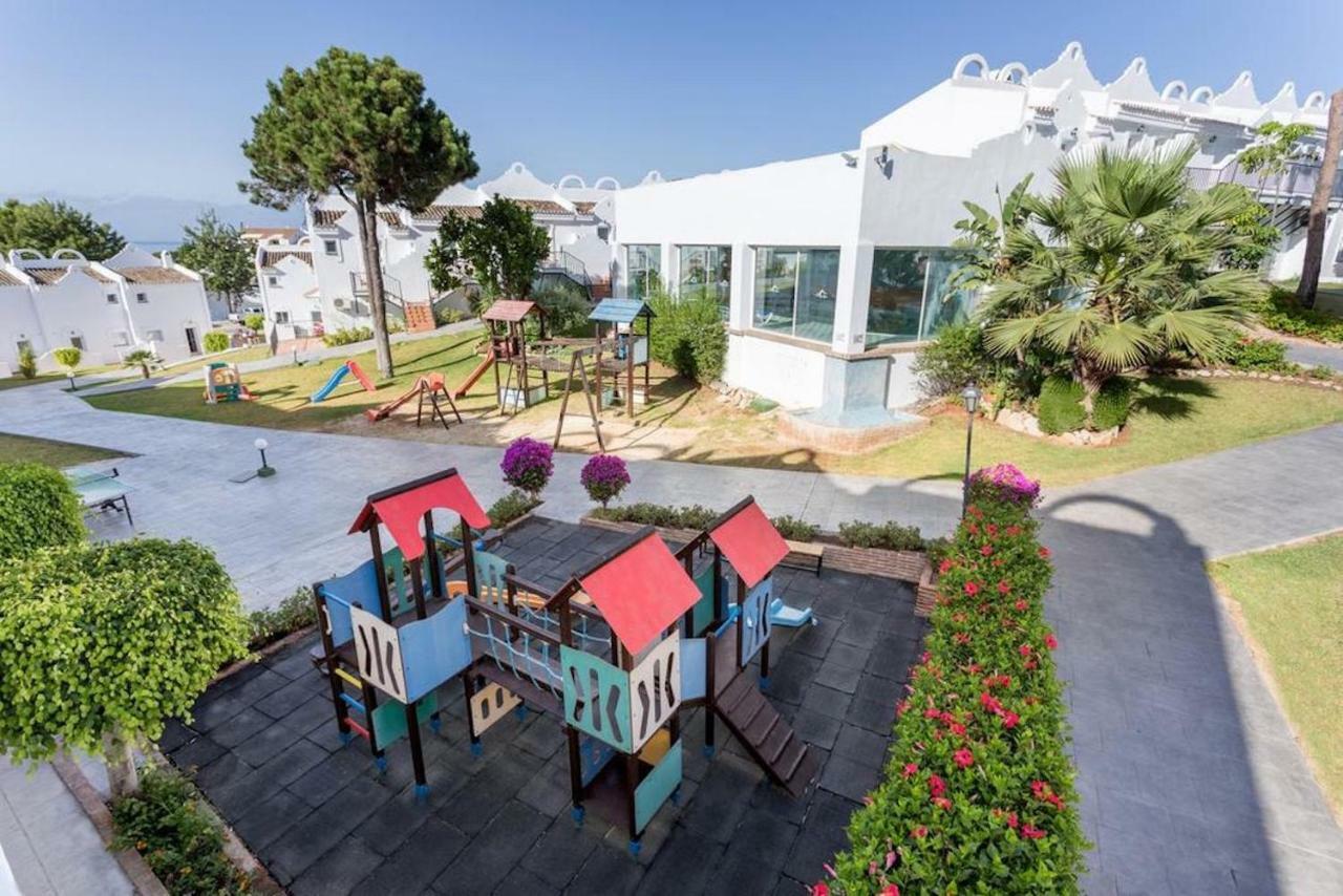 Casa Soleada - Beautiful Villa, Best Corner By Pools, Resort Facilities,Full Kitchen, 3 Terraces, Internet Marbella Exterior foto